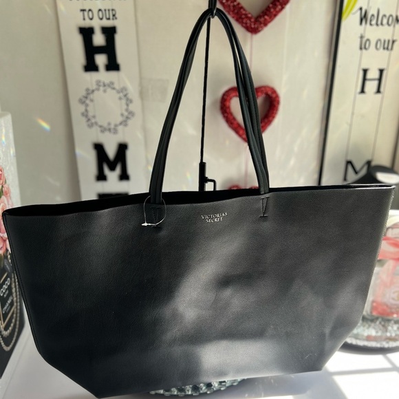 Victoria's Secret Black XL Tote Bag Elegant and Spacious - Picture 4 of 8